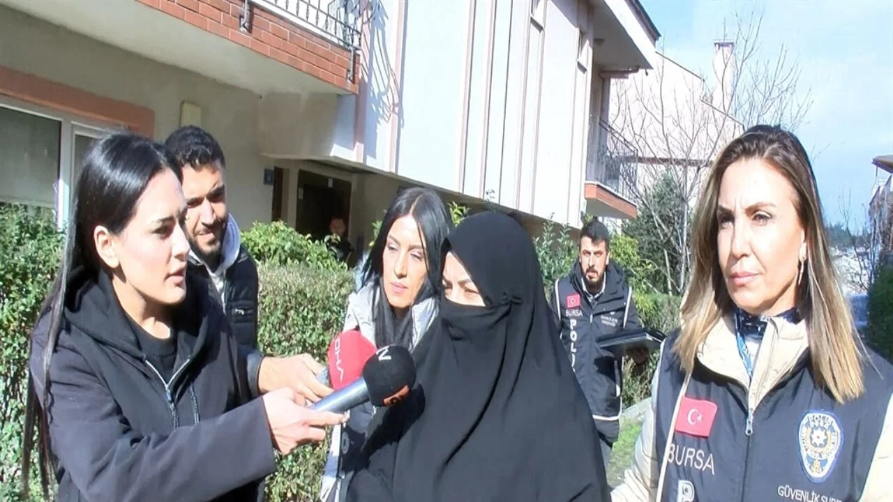 Bursa'da tanınmış büyücü kadına gözaltı