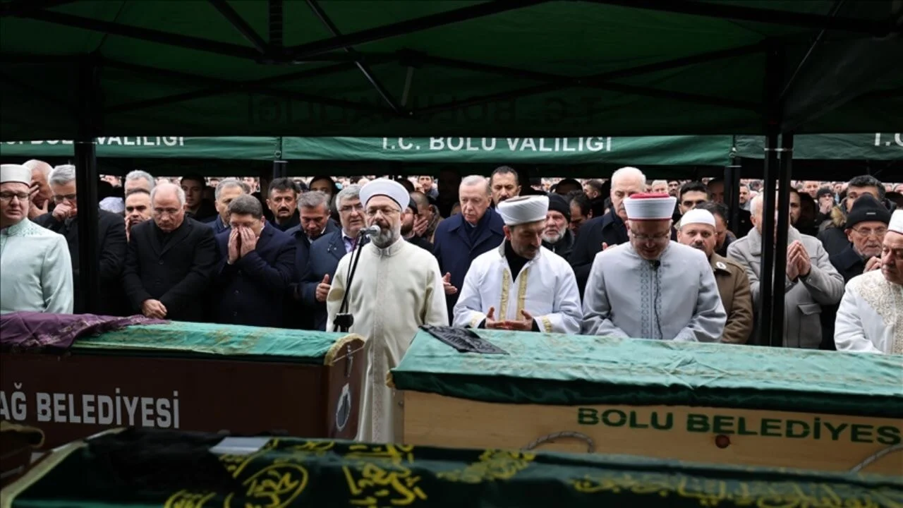 Erdoğan gözyaşlarını tutamadı... 'Benim için oraya geldi'