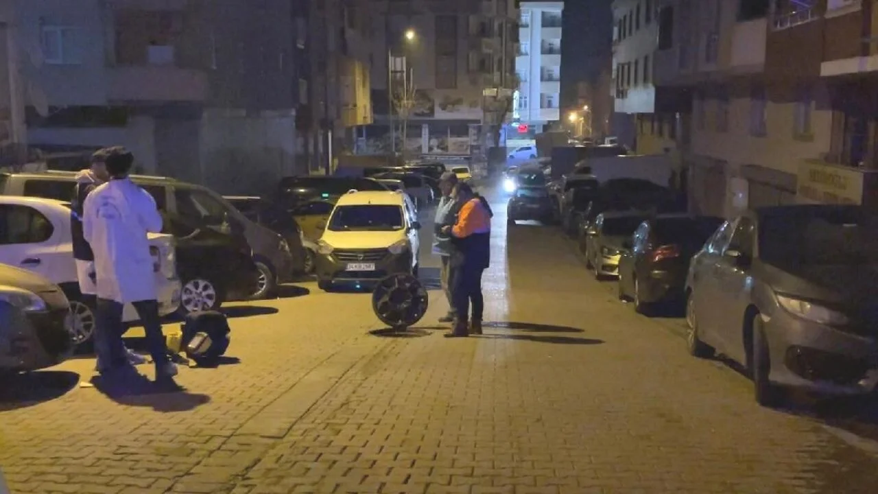 Esenyurt'ta oto yıkamacıda kanlı kavga