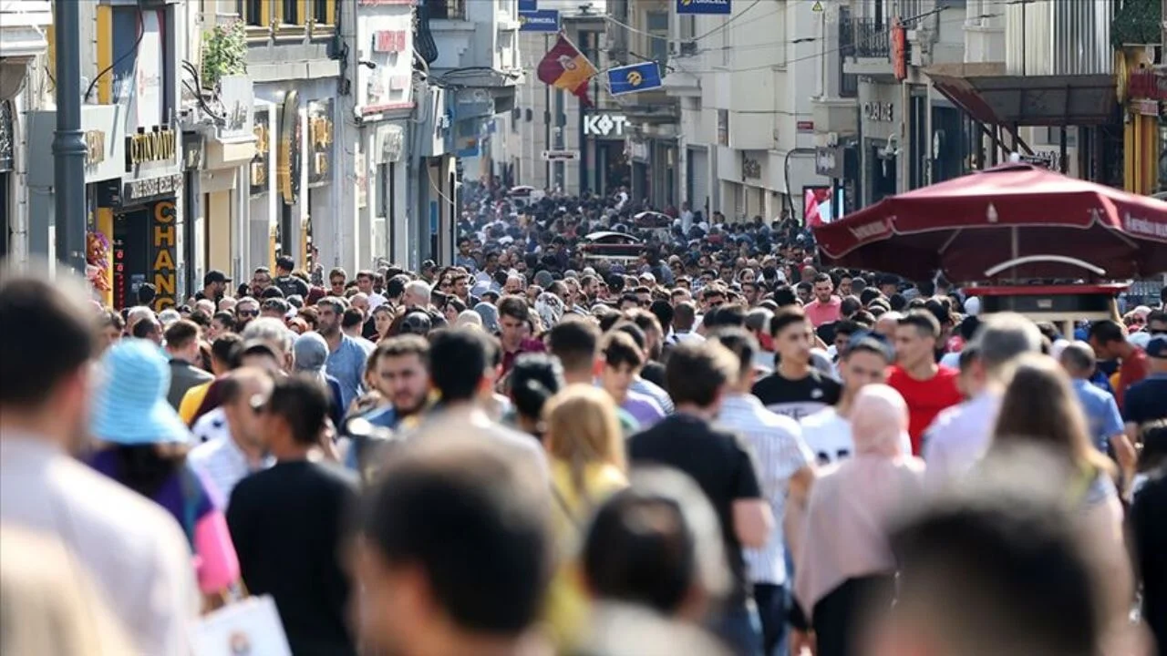 Esnek çalışma modeli geliyor! İsteyen 4 gün çalışabilecek...