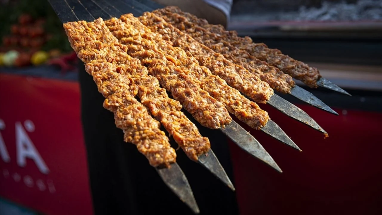 Kebap, kıyma, peynir ve sucukta tehlike! Bakanlık ifşa etti...