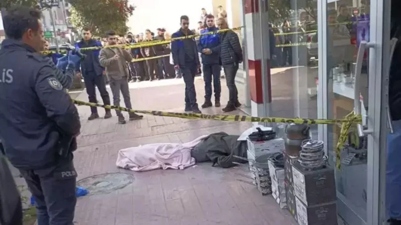 Kocaeli'de kanlı pusu. ATM ününde can verdi!