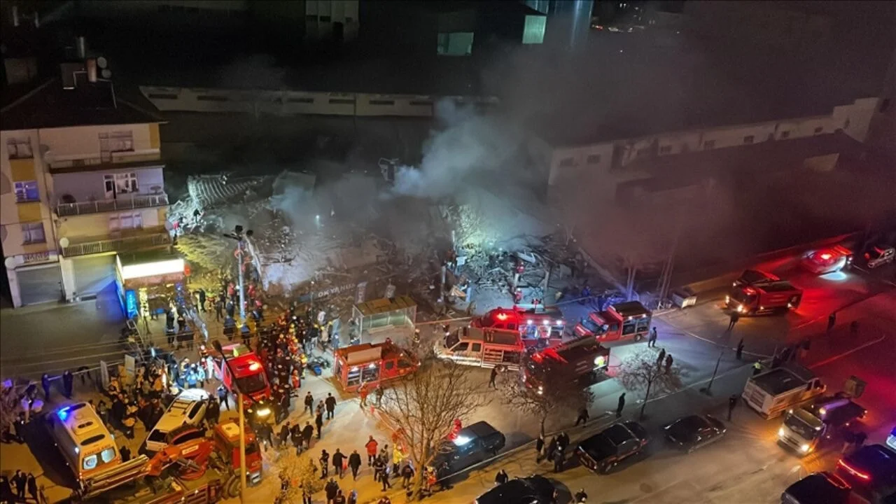 Konya Valisi Akın'dan çöken bina ile ilgili açıklama