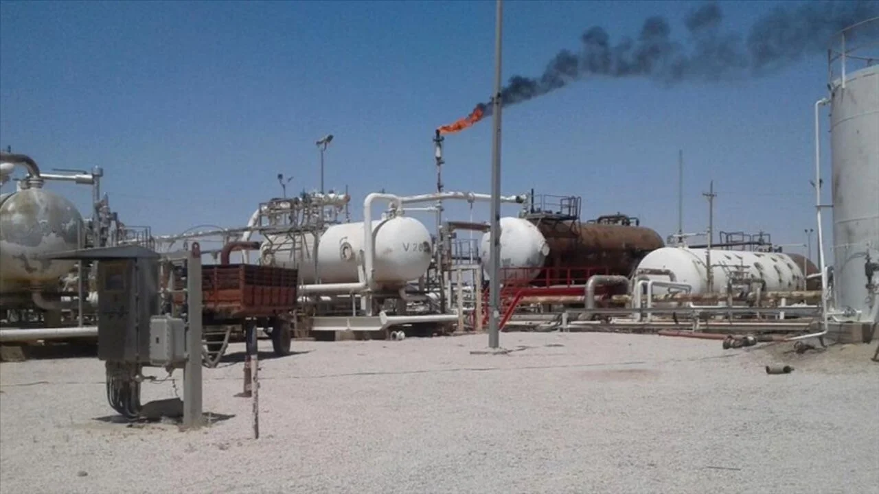 PKK/YPG işgalindeki 2 petrol sahası ele geçirildi