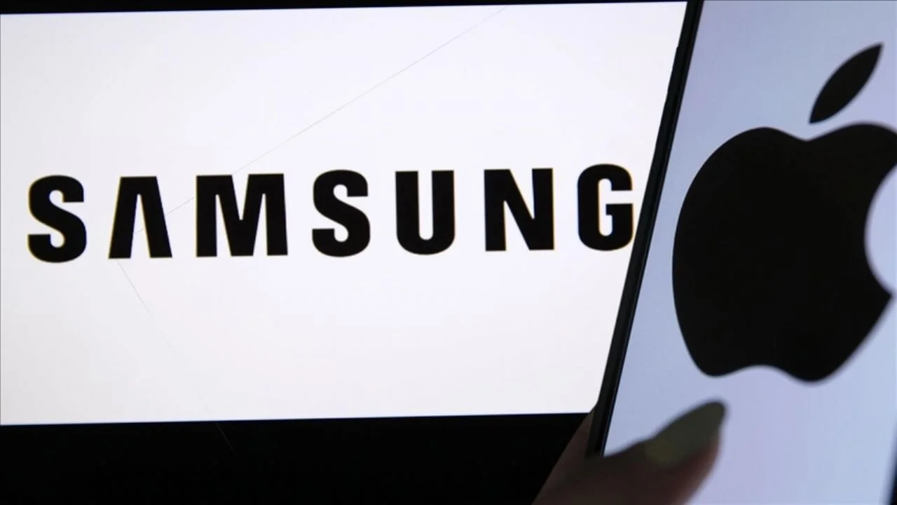 Samsung ile Apple'da satışlar düştü