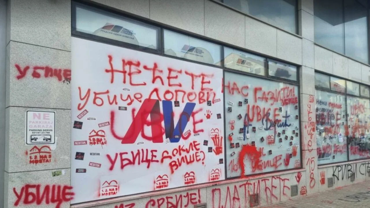 Sırbistan'daki kaza sonrası Başbakan Vucevic istifa etti