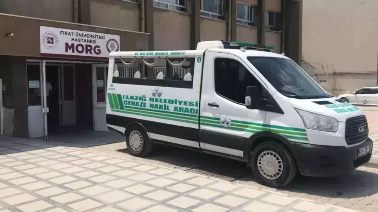 Yaşlı adamı yıkamadan defnettiler! Mezardan çıkarıp gassale götürdüler