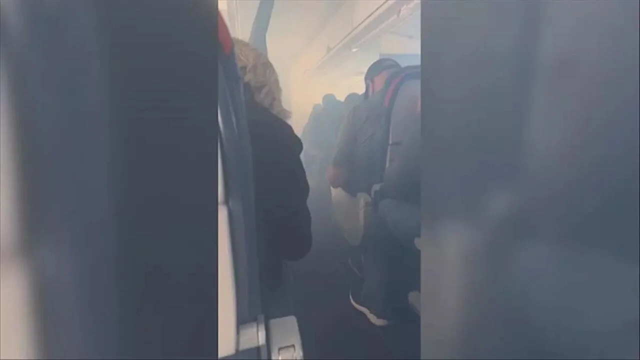 ABD'de uçak paniği! Kabin dumanla doldu, yolcular tahliye edildi