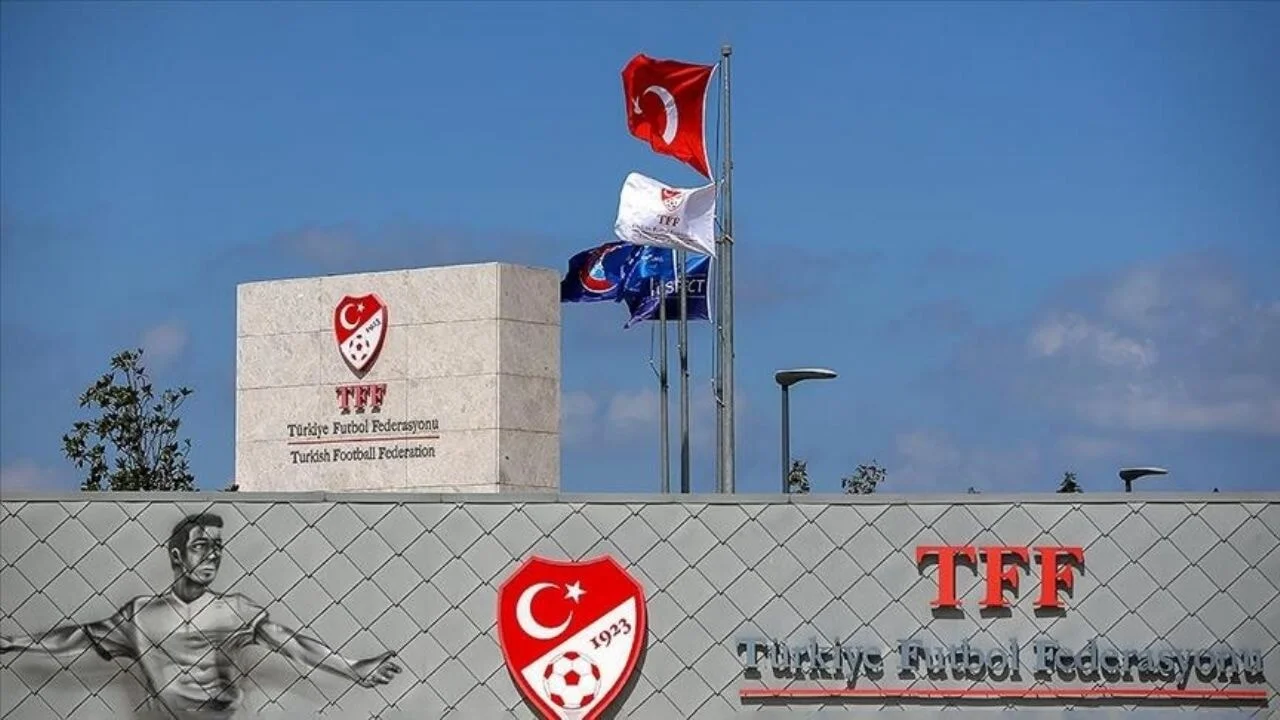 Adana Demirspor'a şok ceza