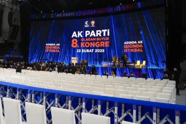 Büyük kongrede tüzük değişikliği... AK Parti'de genel başkan yardımcılığı sayısı 19'a yükseliyor
