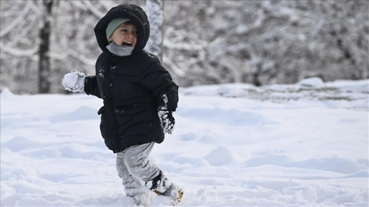Eğitime kar engeli: Hangi illerde okullar tatil?