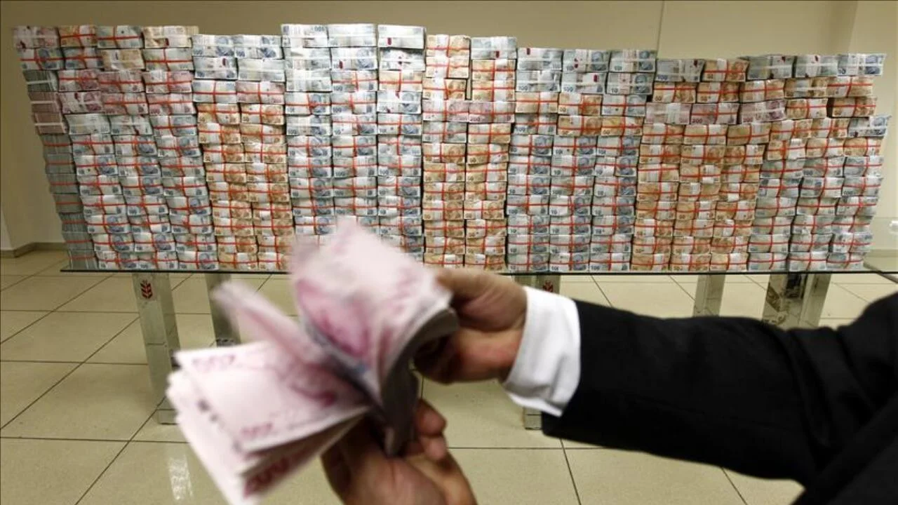 Emekli promosyonunda şubat yarışı! En yüksek promosyonu hangi banka veriyor?