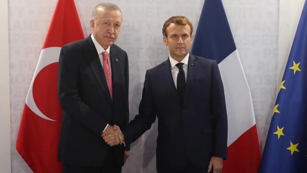Erdoğan ile Macron görüştü! Gündemde Ukrayna savaşı ve Filistin krizi