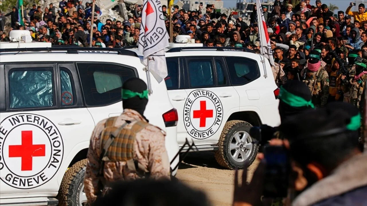 Hamas'tan 6 İsrailli esirle ilgili açıklama