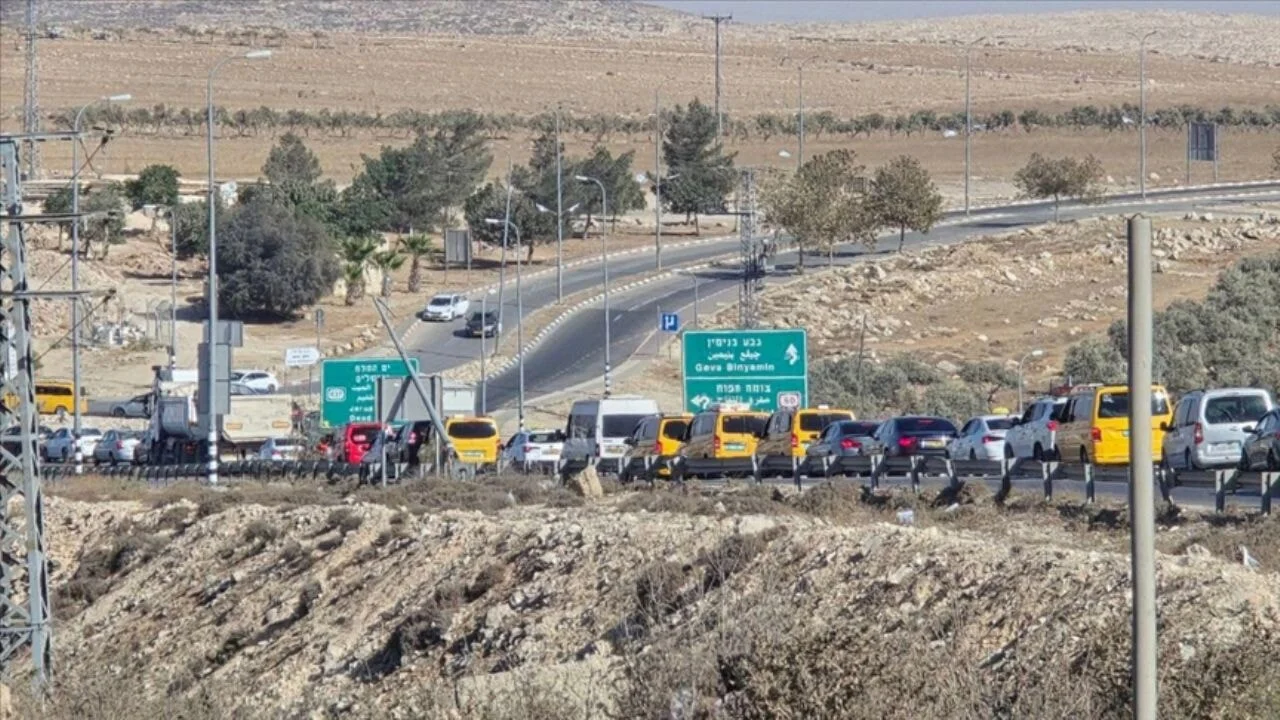 İsrail askerleri, Doğu Kudüs'te Hizma beldesinde çatışma çıkardı