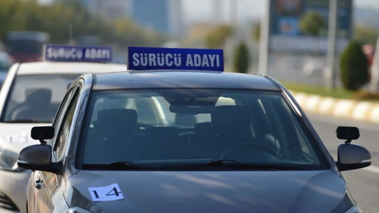 İstanbul'da hangi sınavlar ertelendi?