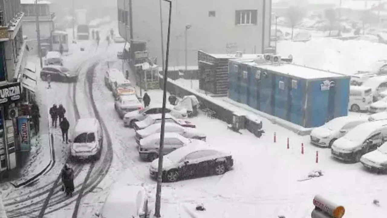 Öğrencilere kar tatili : Hangi illerde okullar tatil?