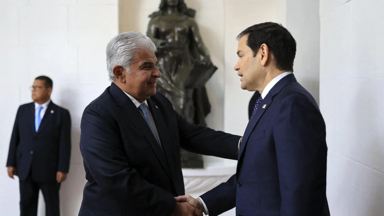 Panama, Trump'ın adamını dinledikten sonra Çin'i sattı!