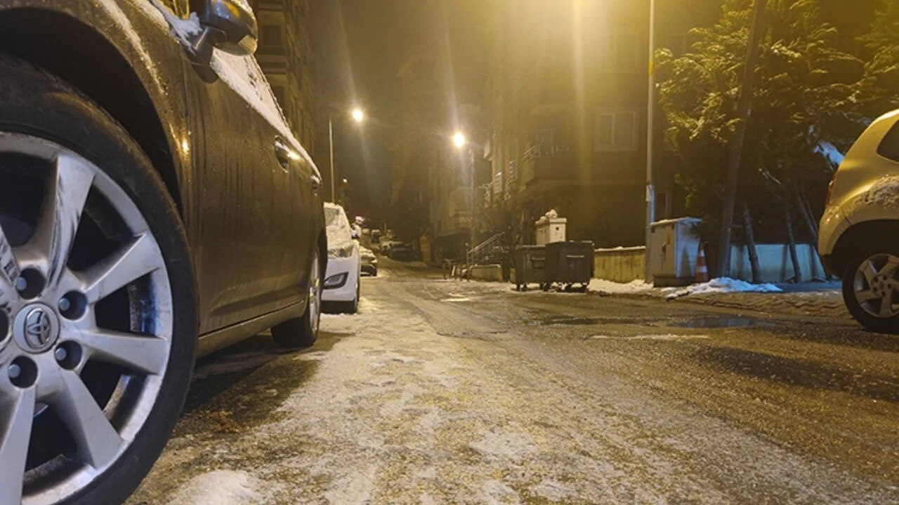 Soğuk hava ve don İstanbul'u felç etti