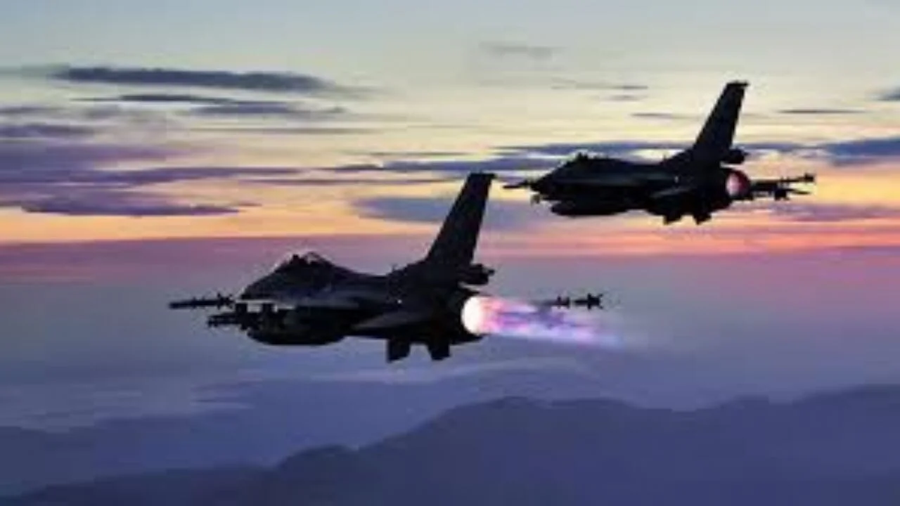 Suriye'nin kuzeyindeki Barış Pınarı bölgesinde 13 PKK/YPG'li terörist etkisiz hale getirildi