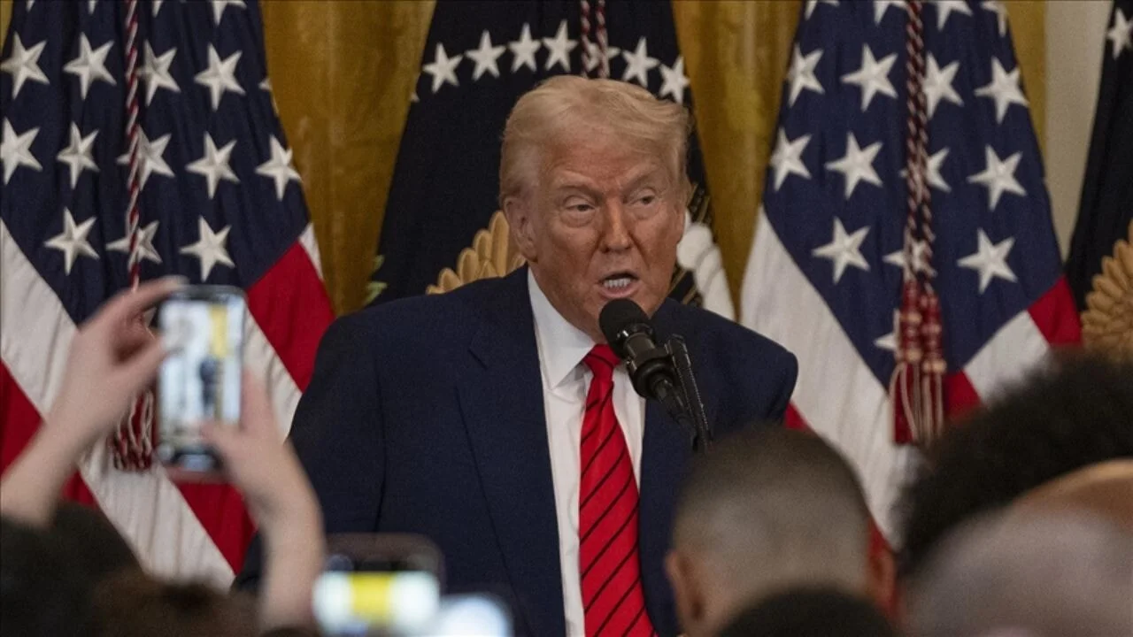 Trump, Fort Knox'taki altınların peşinde...