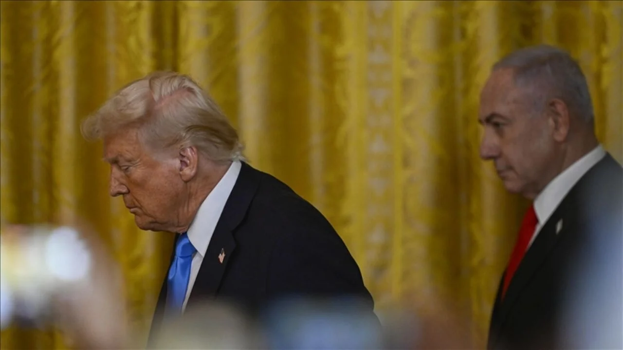 Trump, Netanyahu ile Gazze'de bir videoda tatil yaparken gösterildi