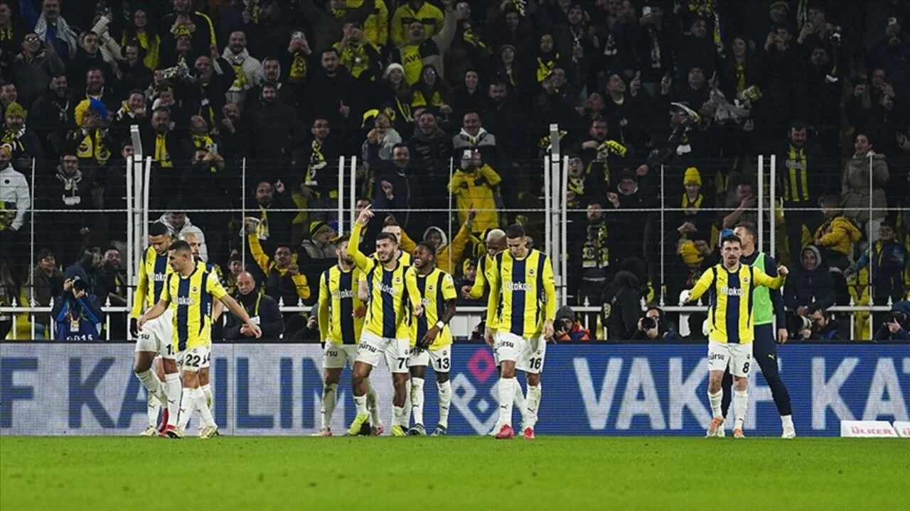 UEFA açıkladı! İlk 50'de Türkiye'den sadece Fenerbahçe var