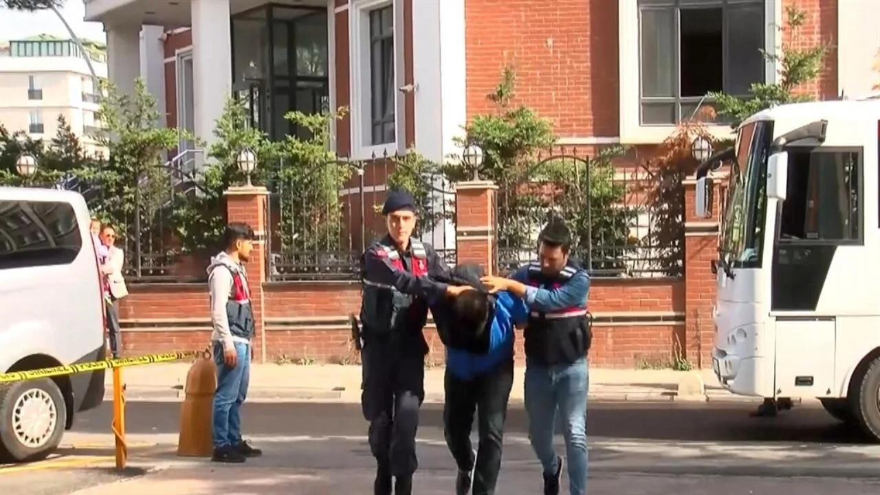 'Yenidoğan çetesi' davasında 4 sanığa tahliye