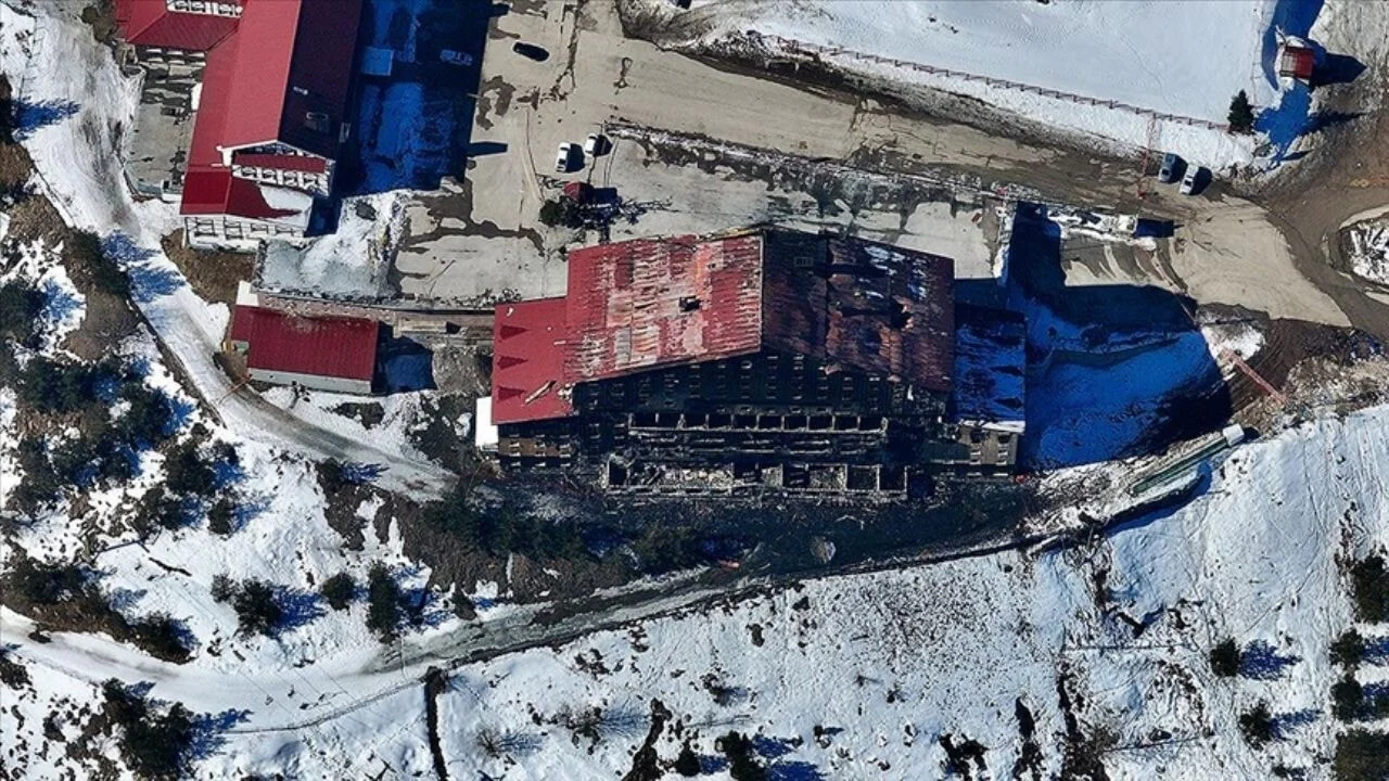 Yerlikaya'dan Kartalkaya'daki otel yangınına ilişkin açıklama