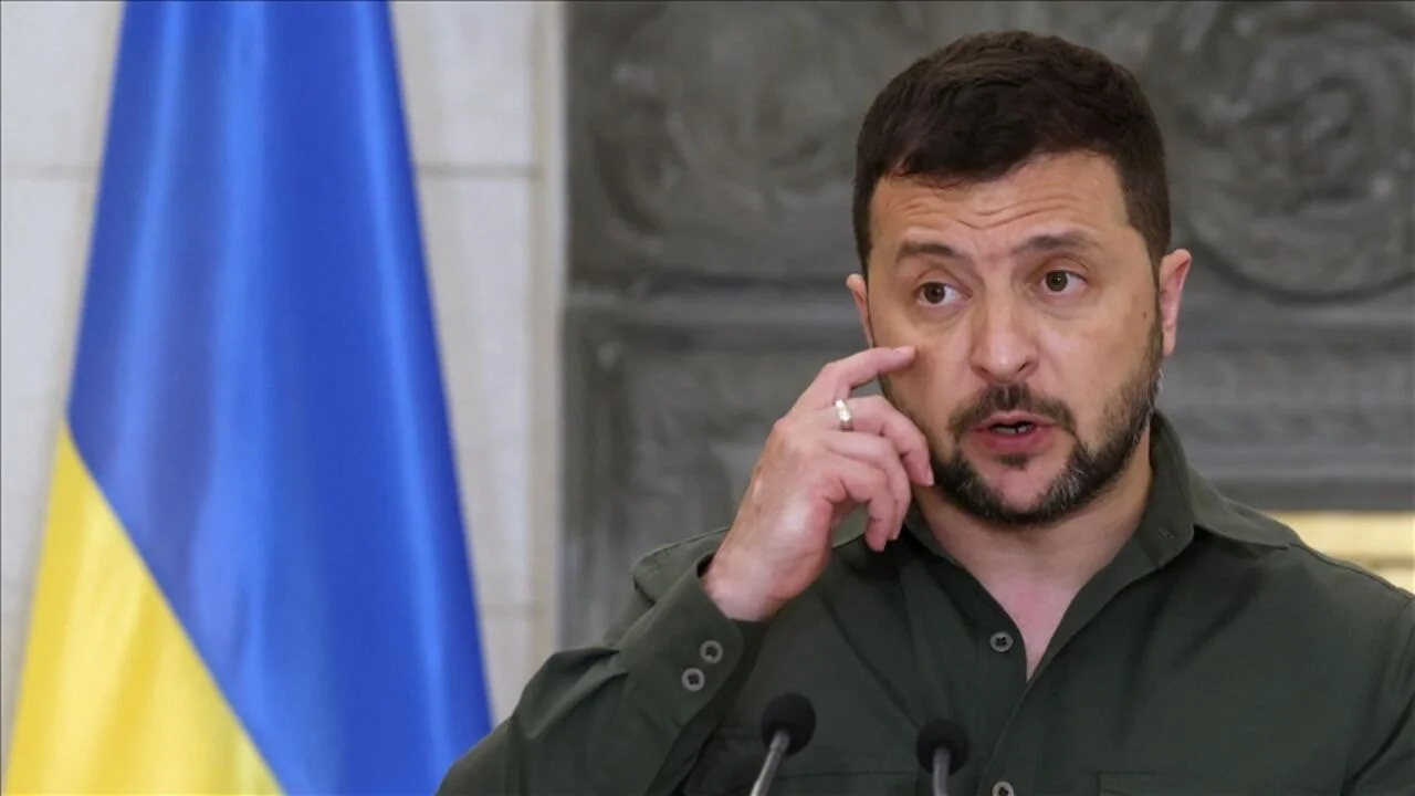 Zelenskiy: 'Putin'le görüşmeye hazırım'