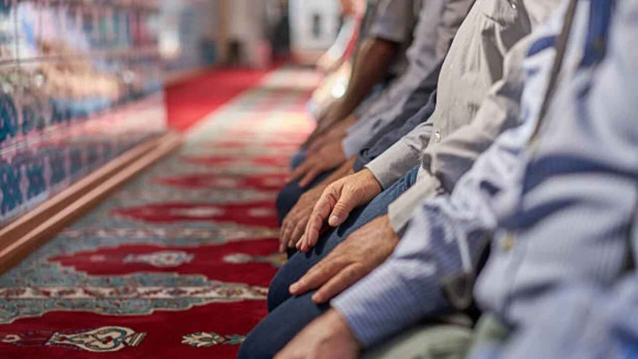 Adana Bayram Namazı Saatleri 2025 - İlçe İlçe Namaz Vakitleri
