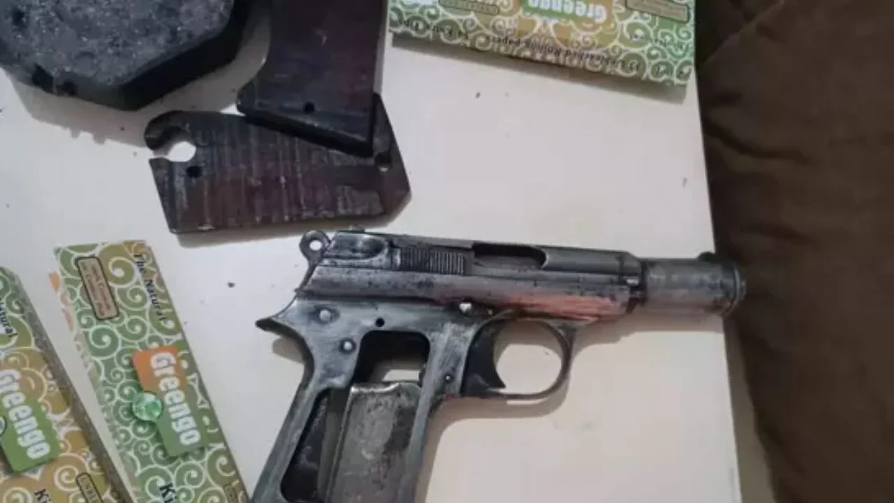 Adana'da silah ticareti yapan 3 kişi tutuklandı