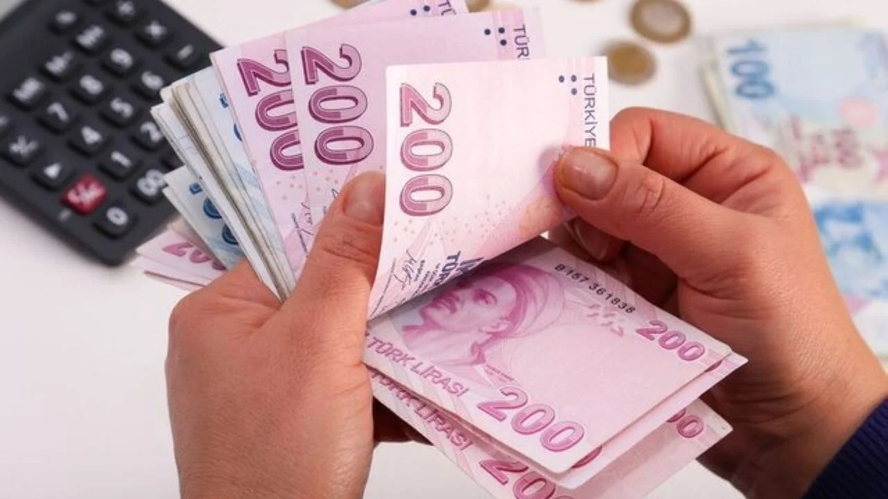 Aile Destek Ödemesi sona erdi: Yeni yardımlar 2025'te ne zaman başlayacak?