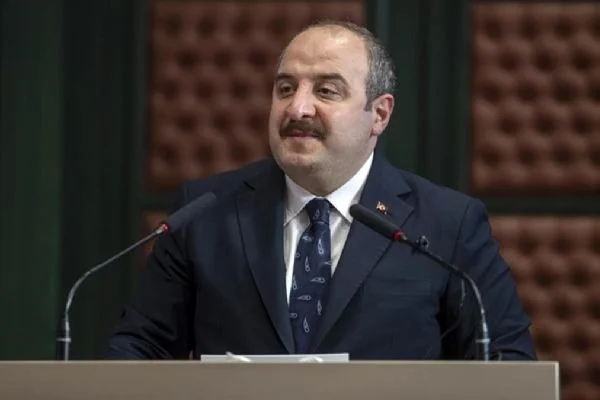 Bakan Varank'tan İmamoğlu'na 'pervasız bir hırsızdır'