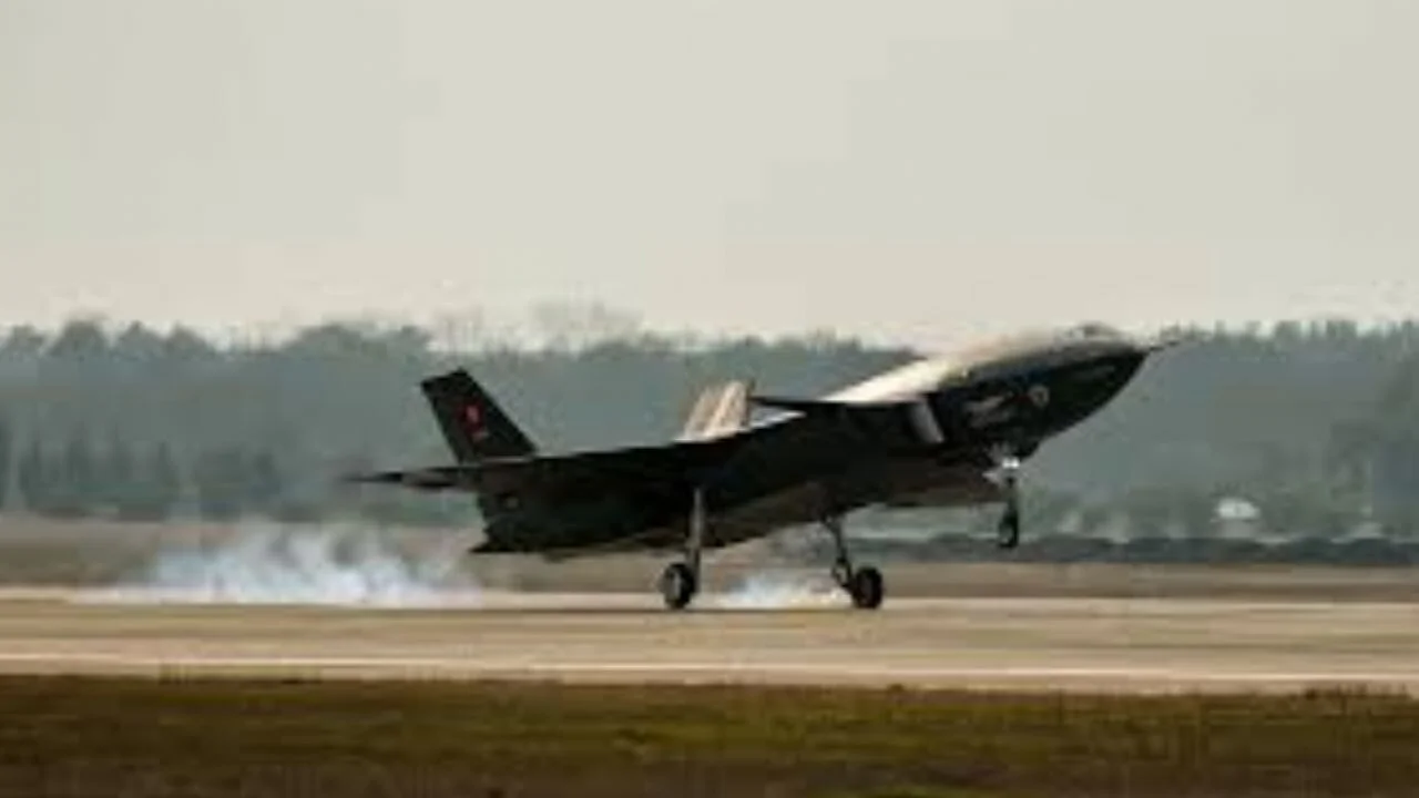 Bayraktar KIZILELMA Aerodinamik Sistem Tanımlama Testi
