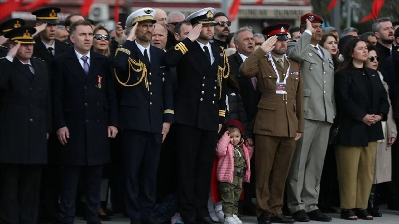 Çanakkale'de 18 Mart'ta şehitler anıldı, Zaferin 110. yılı kutlandı