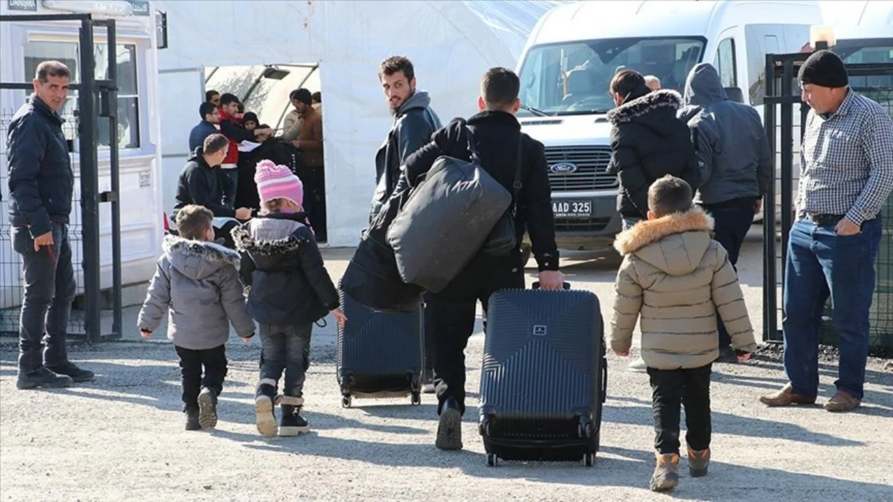 Cevdet Yılmaz'dan, geri dönüş yapan Suriyeliler ile ilgili açıklama