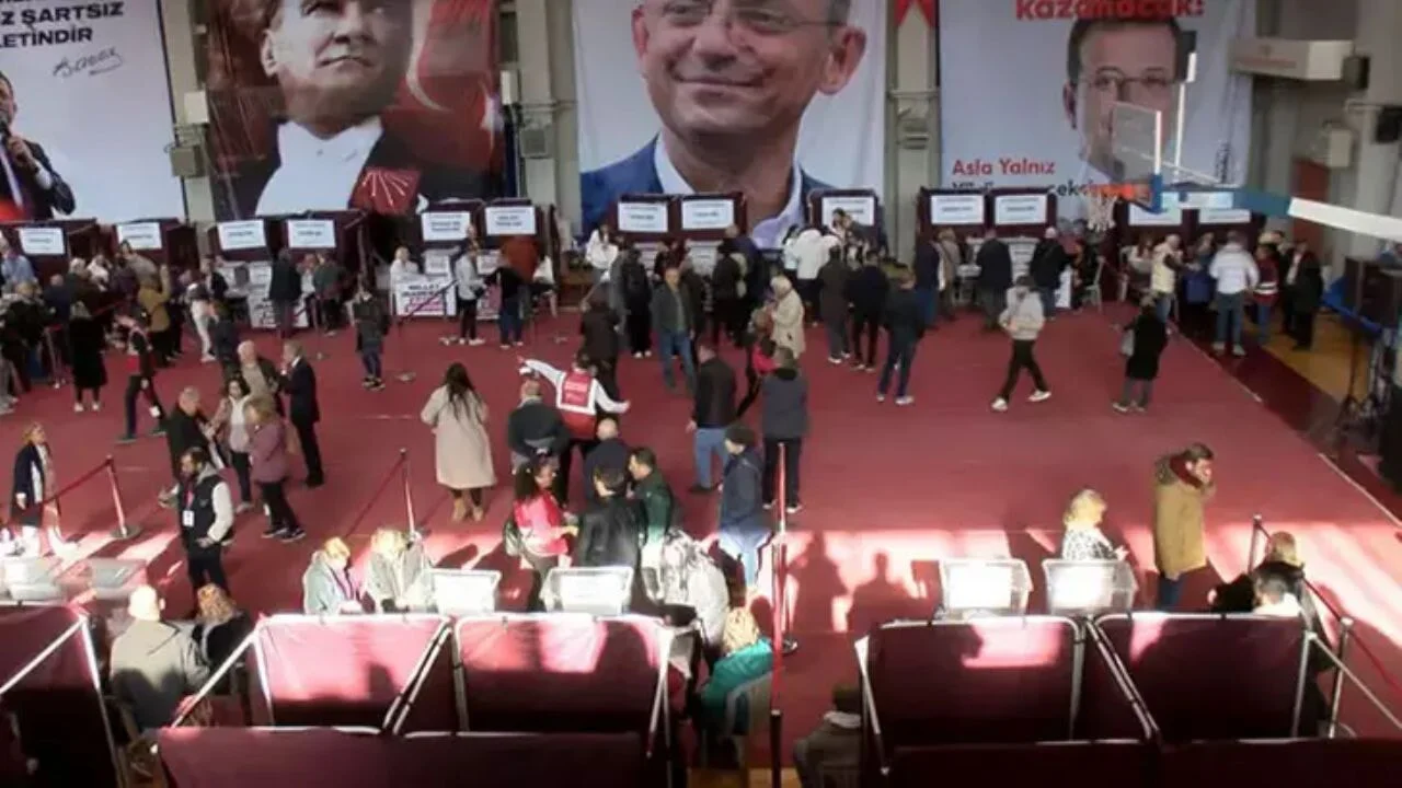 CHP'li seçmen sandık başında! Cumhurbaşkanı adayını belirliyor
