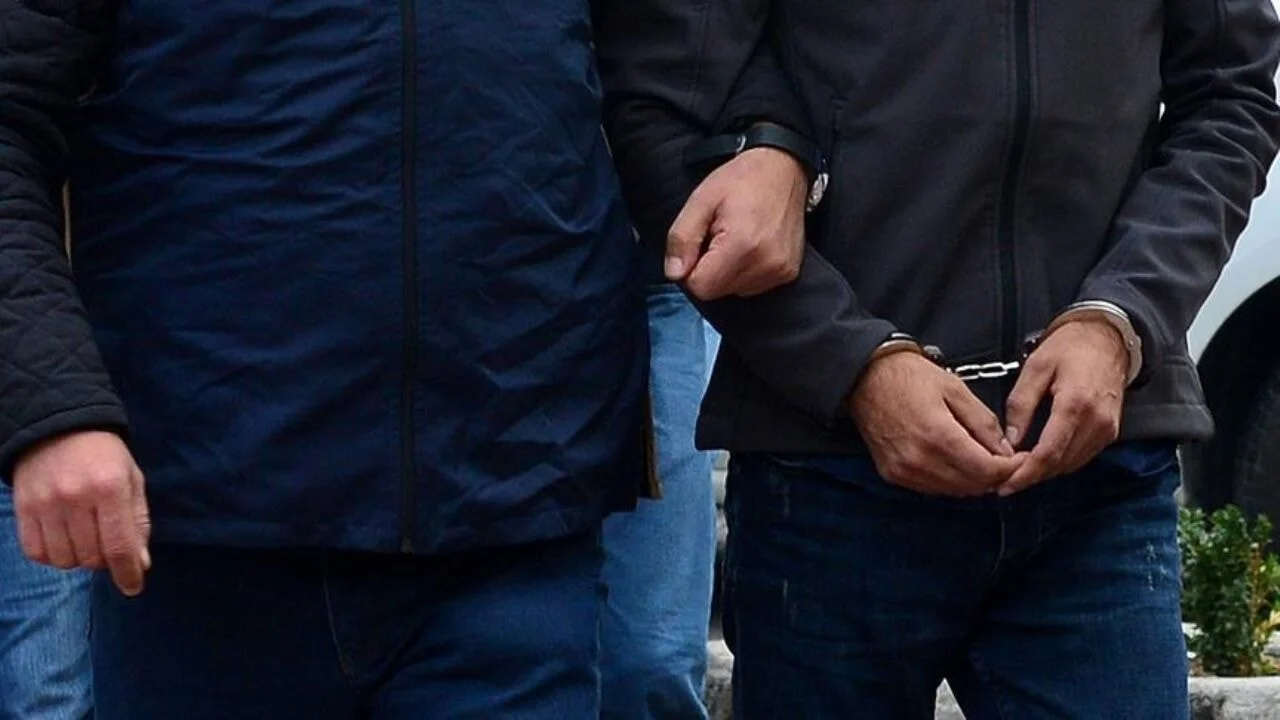'Cumhurbaşkanına hakaret'ten gözaltına alınan şüpheli tutuklandı
