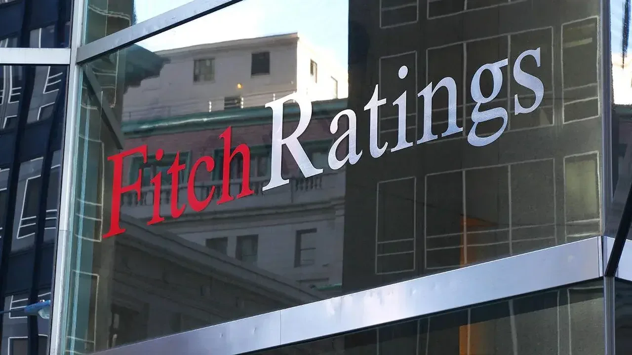 Fitch, SASA'nın kredi notunu düşürdü, Bankaların notları sabit kaldı