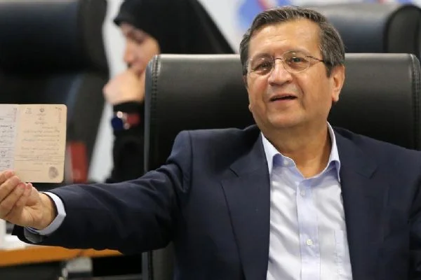 Gensoru önergesi kabul edildi! İran'da Ekonomi Bakanı görevinden uzaklaştırıldı