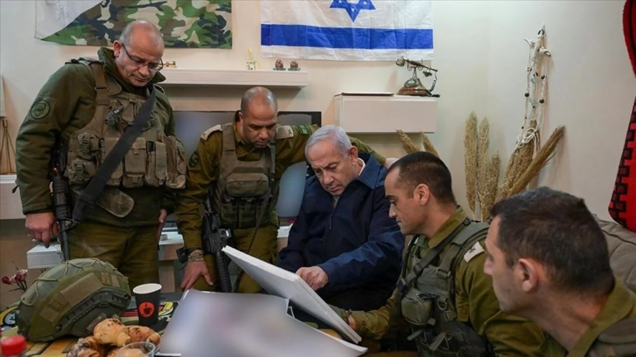 İsrail'de Muhalefet Lideri Golan'dan: ''Netanyahu İsrail'in güvenliğini satıyor''