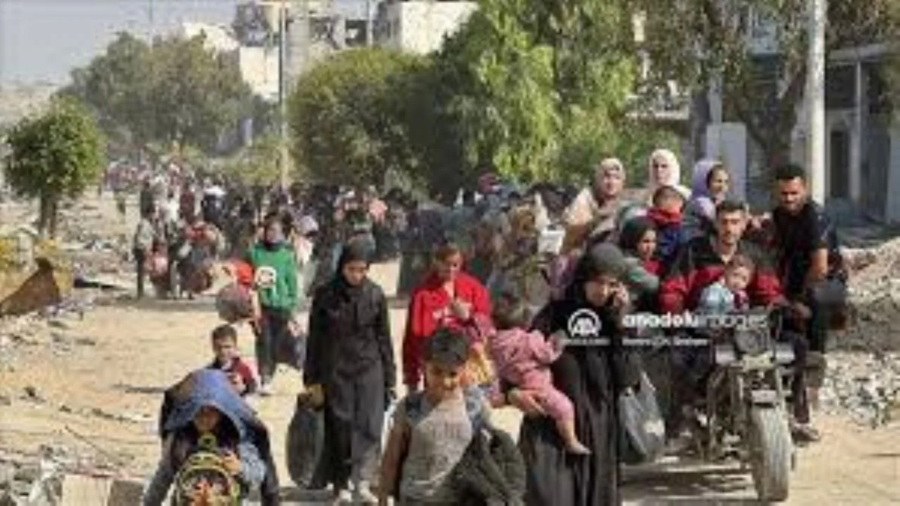İsrail ordusu, Gazze'nin kuzeyindeki Filistinlileri zorla göç ettiriyor