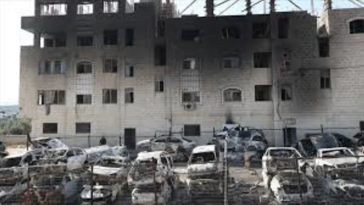 İsrailli Grubun Nablus'ta 6 evi kundaklaması gerginliği tırmandırdı