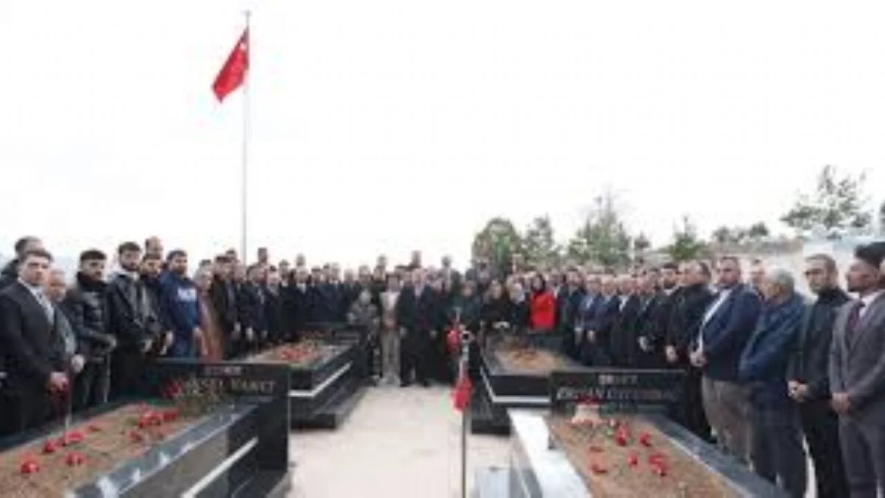 Muhsin Yazıcıoğlu ve beraberindekiler, vefatlarının 16. yılında anıldı