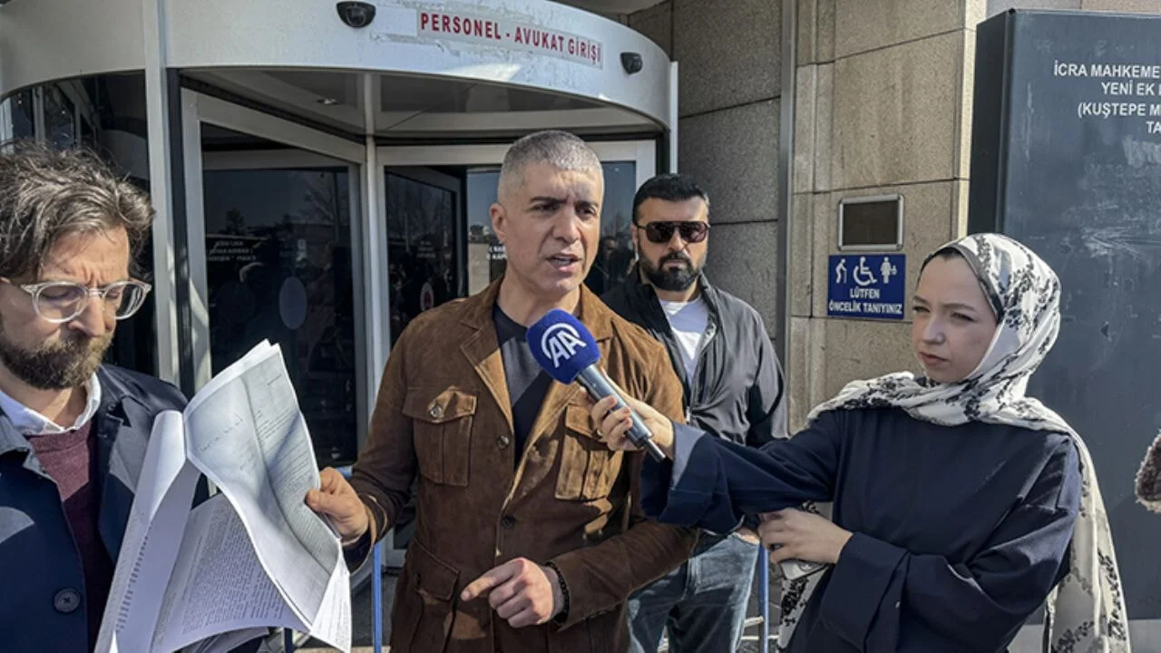 Özcan Deniz: Orası yıkılsa dahi çadır kurup oturacağım