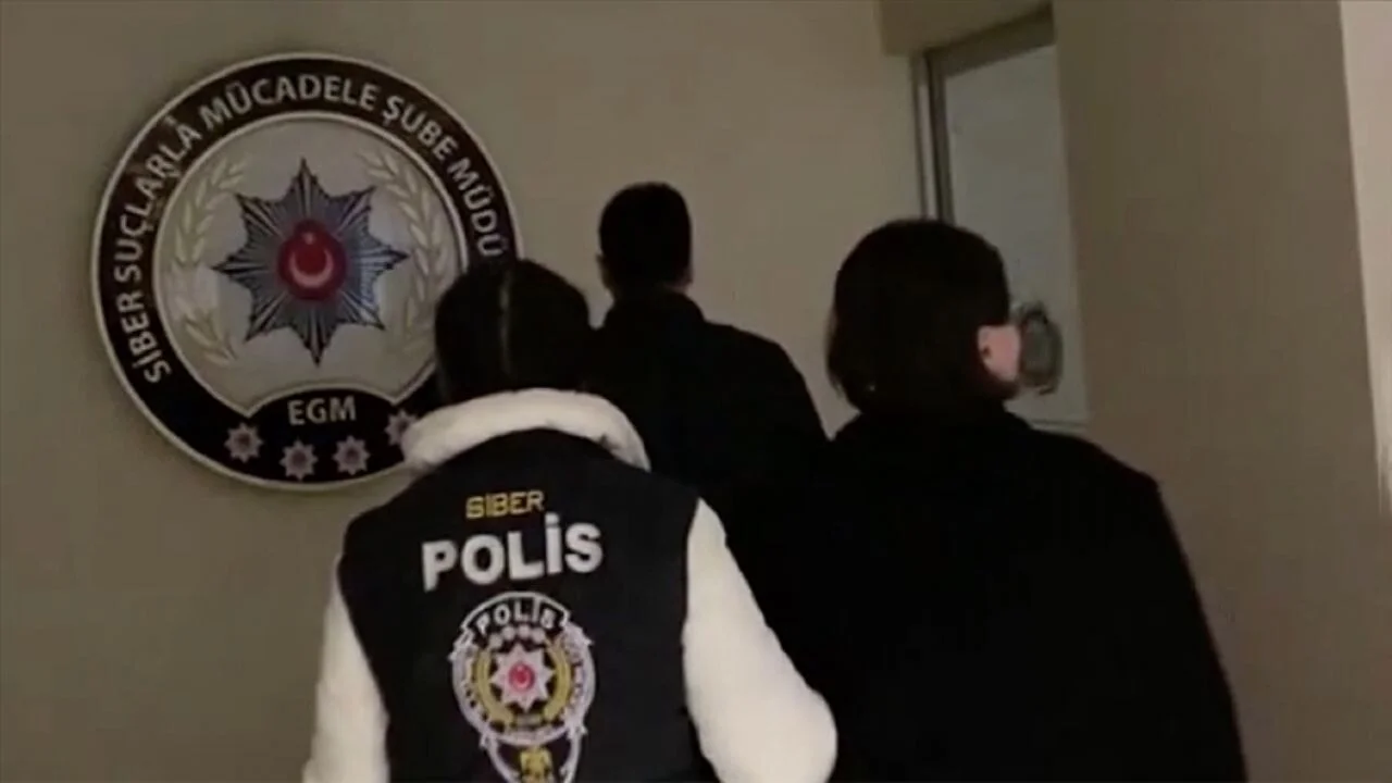 Provokatif paylaşım yapan 30 şüpheli yakalandı