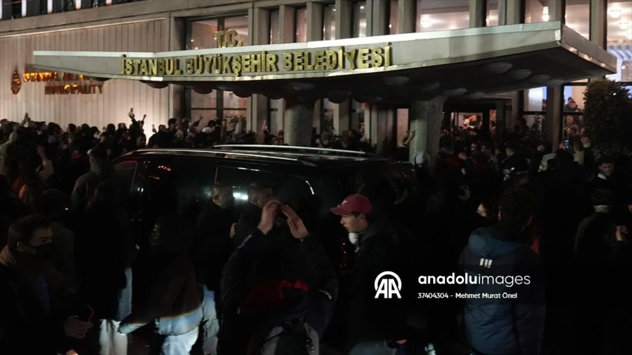 Saraçhane'de gerilim tırmanıyor