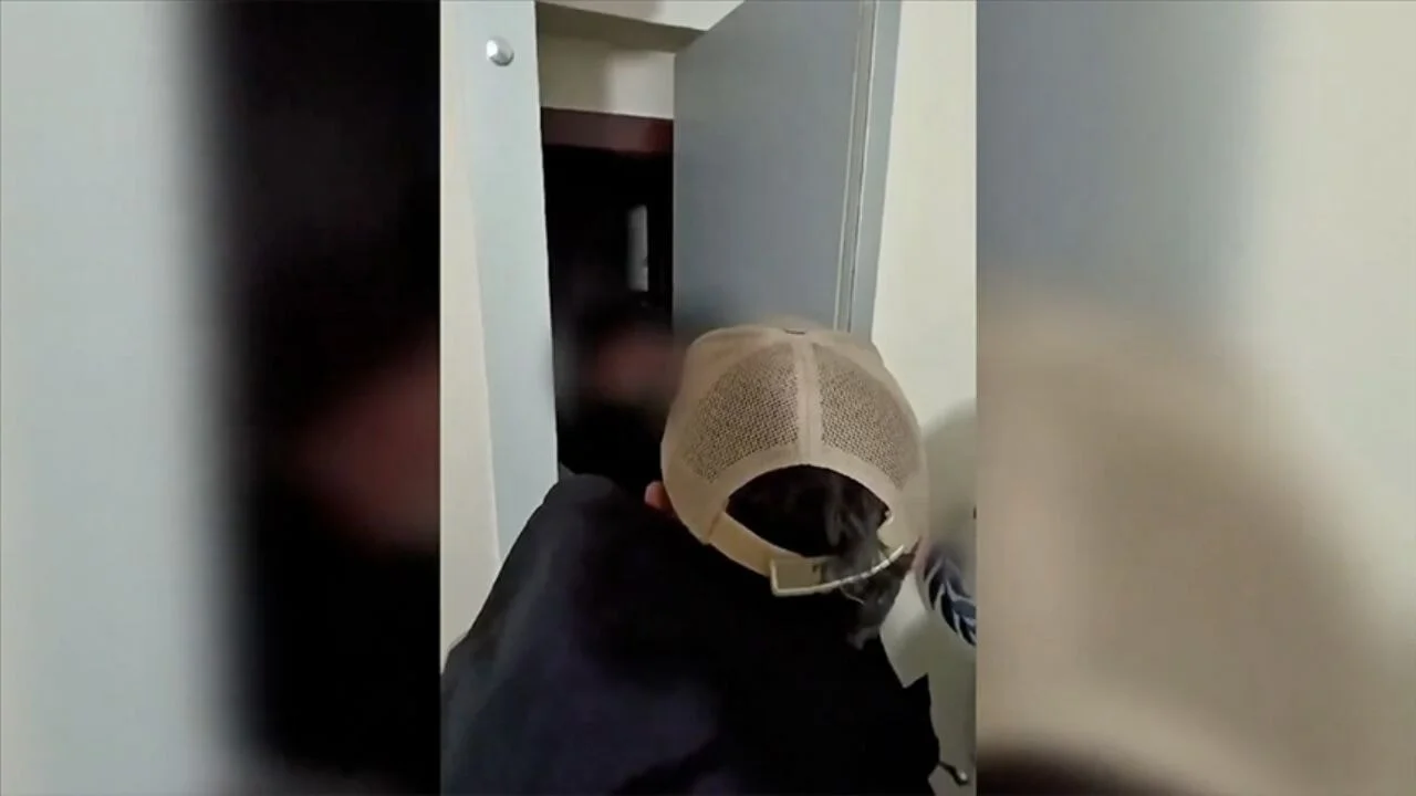 Siyasetçilere kaset kumpası kuran FETÖ'cü yakalandı