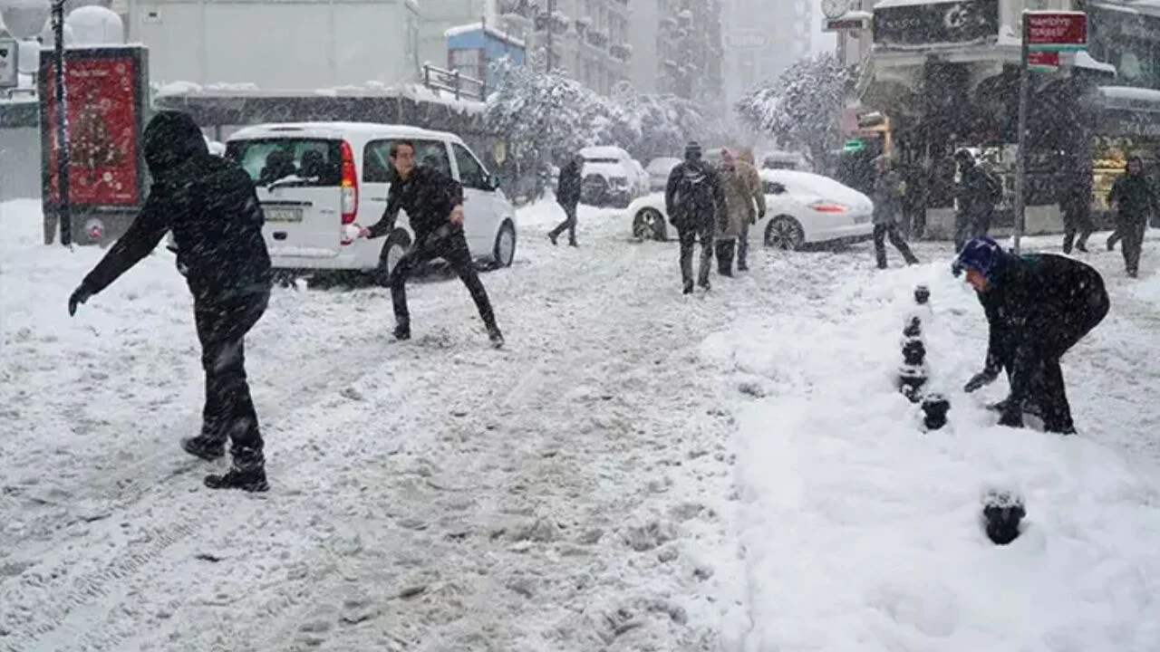 Tunceli'de okullar tatil edildi